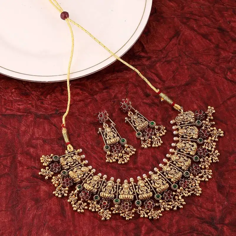 Mansiyaorange matte gold maa lakshmi motif kempu stone necklace choker jewellery set for women