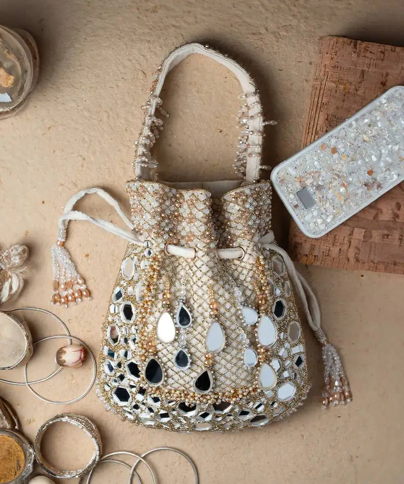 Aaina jaal jhaalar ecru