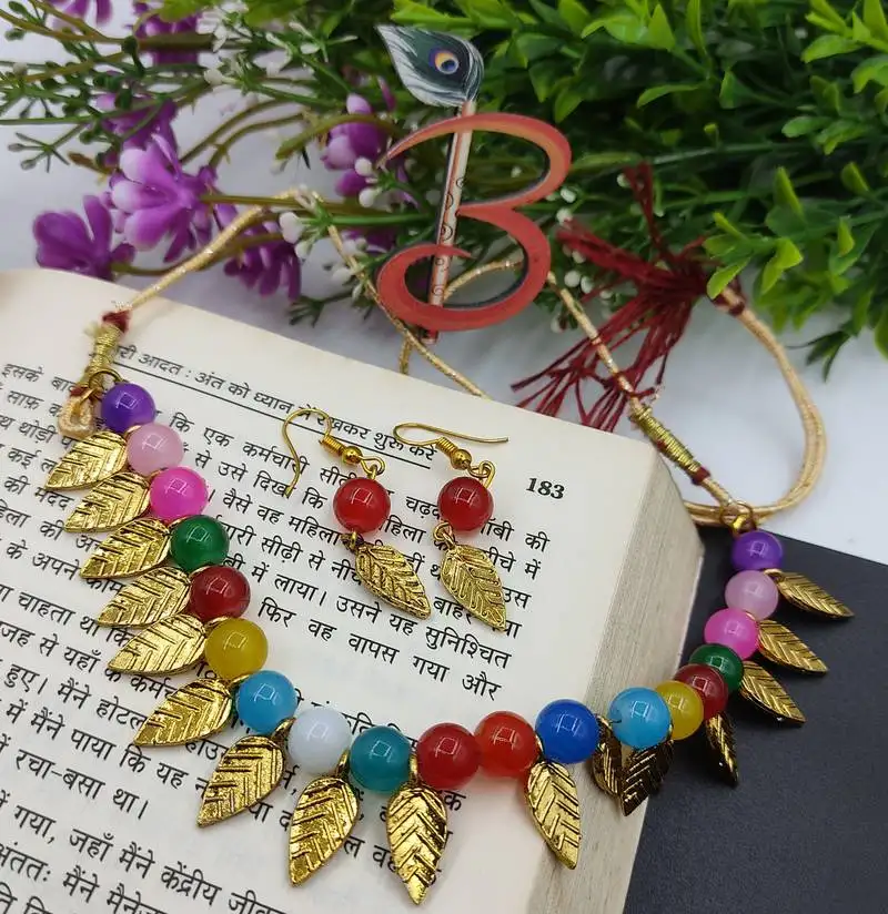 Multi colour liet necklacer set