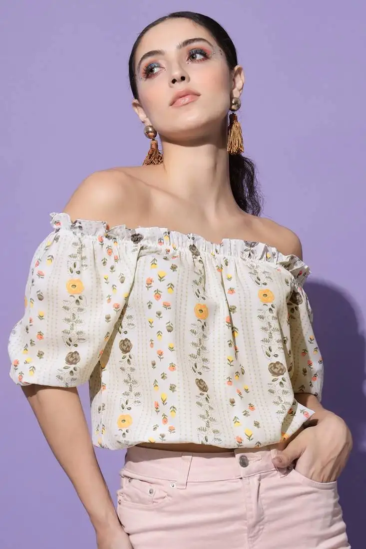 Casual half sleeve floral print women's beige top
