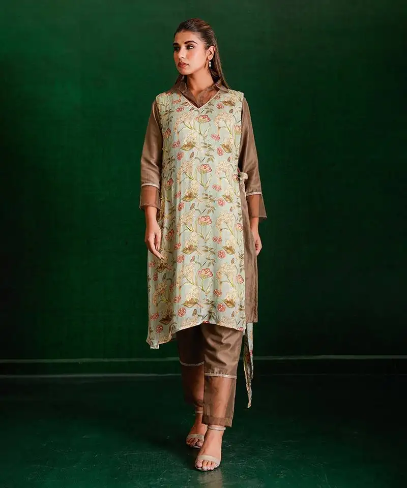 Brown and green 2-in-1 styler set