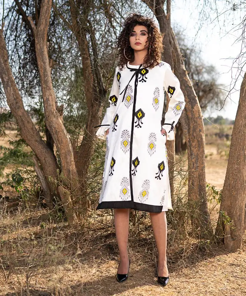 Beige monochrome silk handblocked coat :: dress