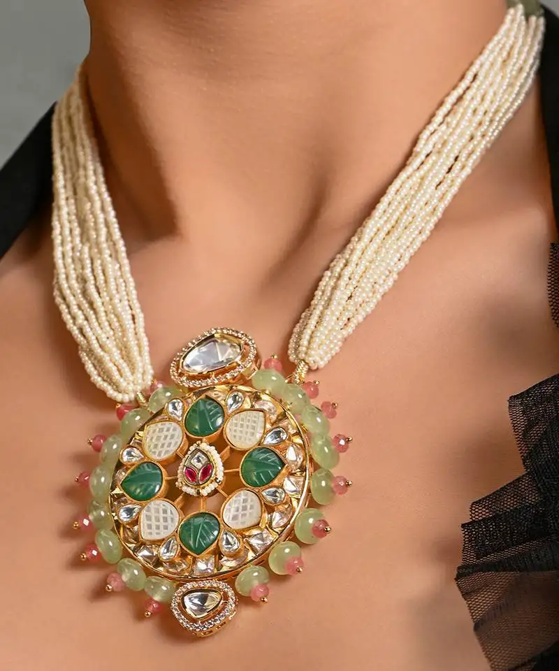 Wondrous multi-colour beaded necklace