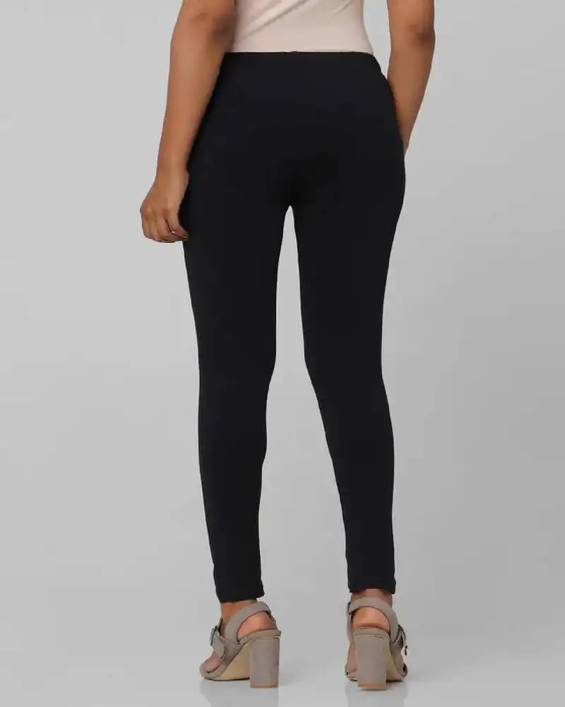 Four way black solid cotton leggings