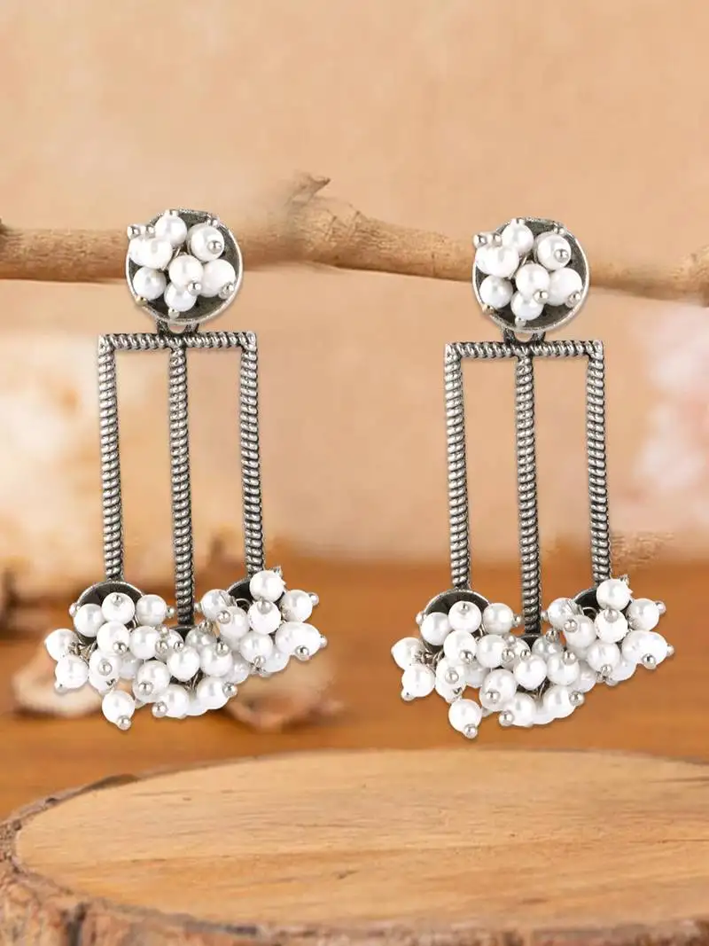 Women silver plated pearl drop earrings