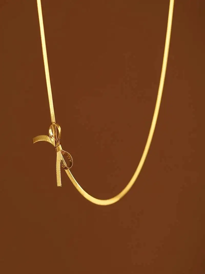 18k plated bow chain
