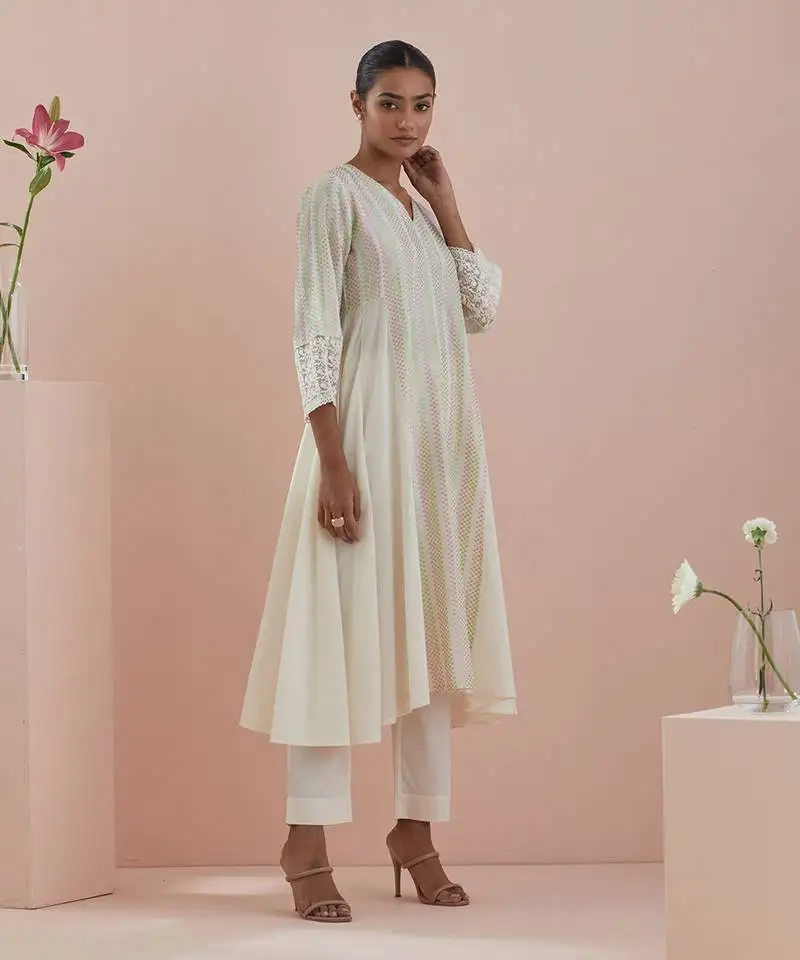 Anarkali kurta in textured cotton with solid pants in off white