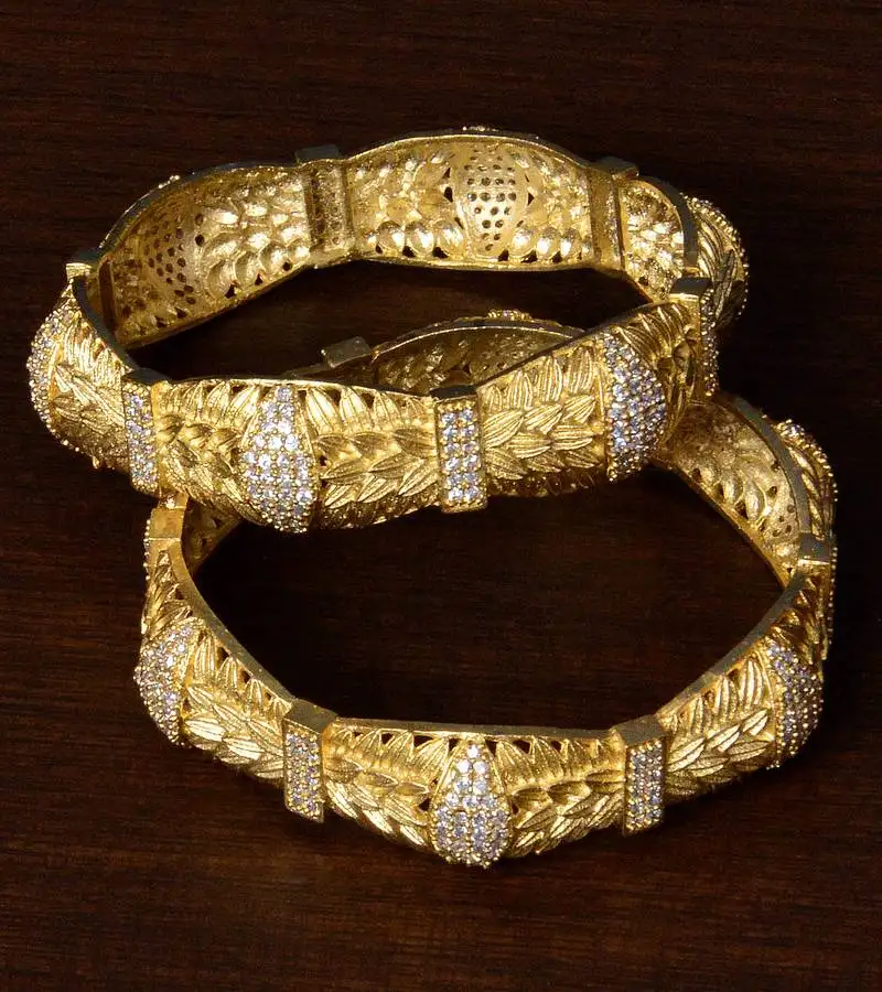 Americal diamond embellished matte finished pair of designer bangles bd306