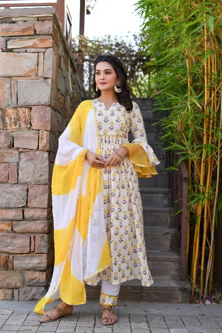 White & yellow bell sleeves suit set
