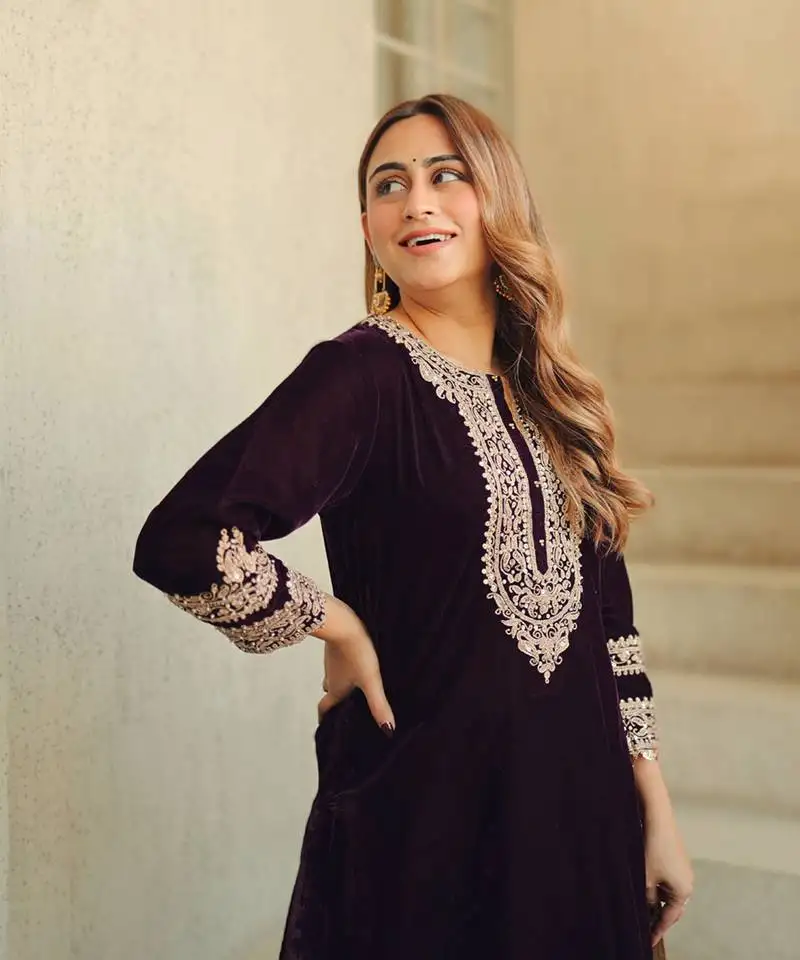 Zyra - short kurta with salwar