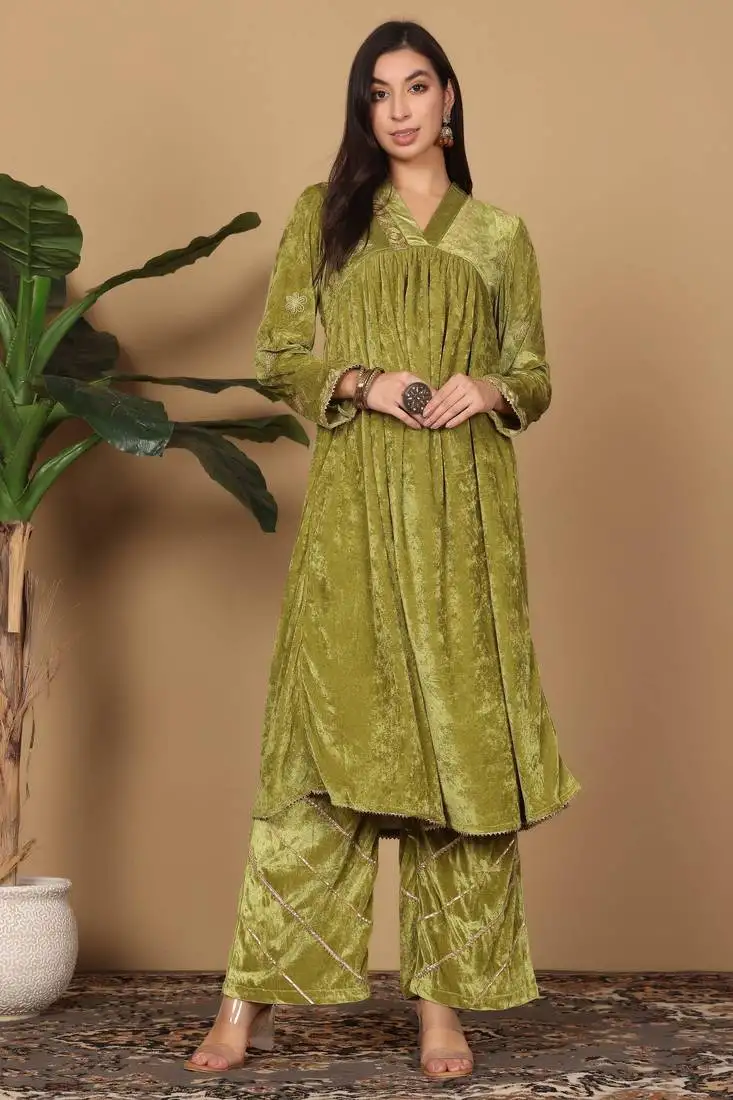 Mehandi green velvet embroidered kurta palazzo set