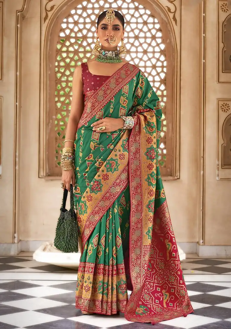 Banarasi silk blend weaving green saree