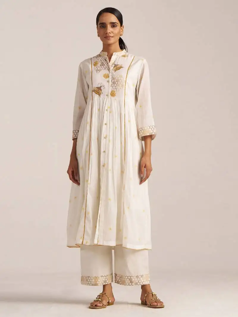 Cream honey bees co-ord set