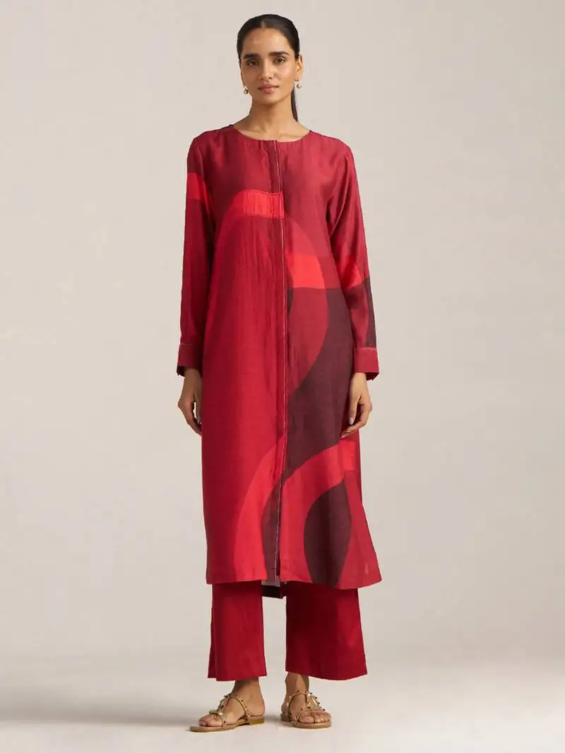 Tones of crimson co-ord set